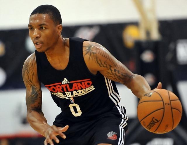 换中展示了 换中展示了