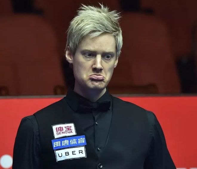 更衣室暗涌 更衣室暗涌